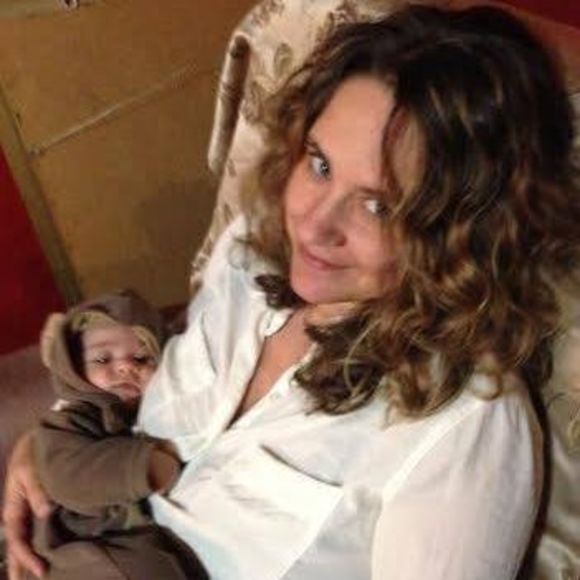 Meet your Posher, Stephanie - Picture 1 of 1