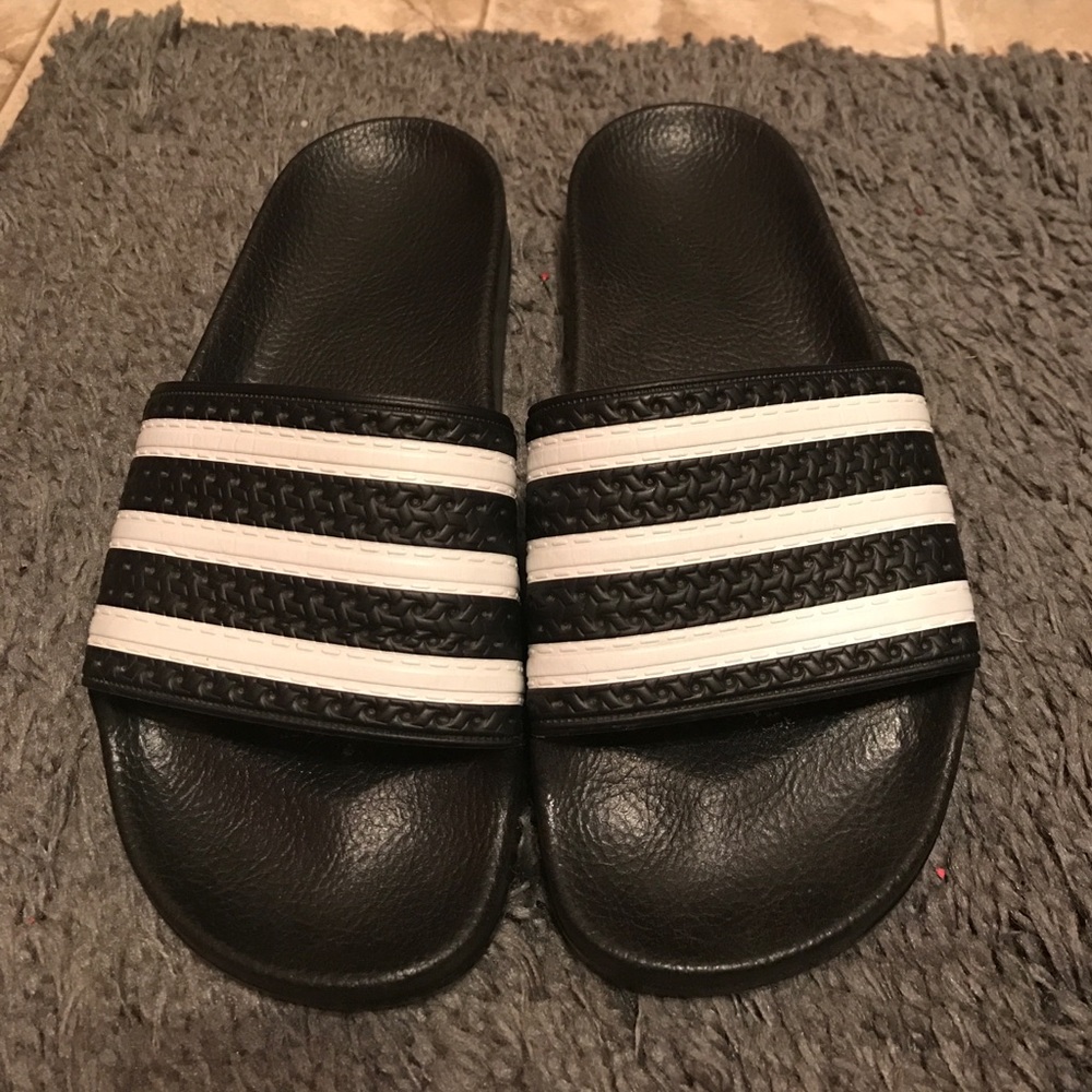 Adidas adilette slides