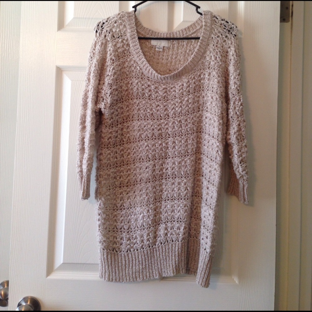 Nude quarter sleeve sweater