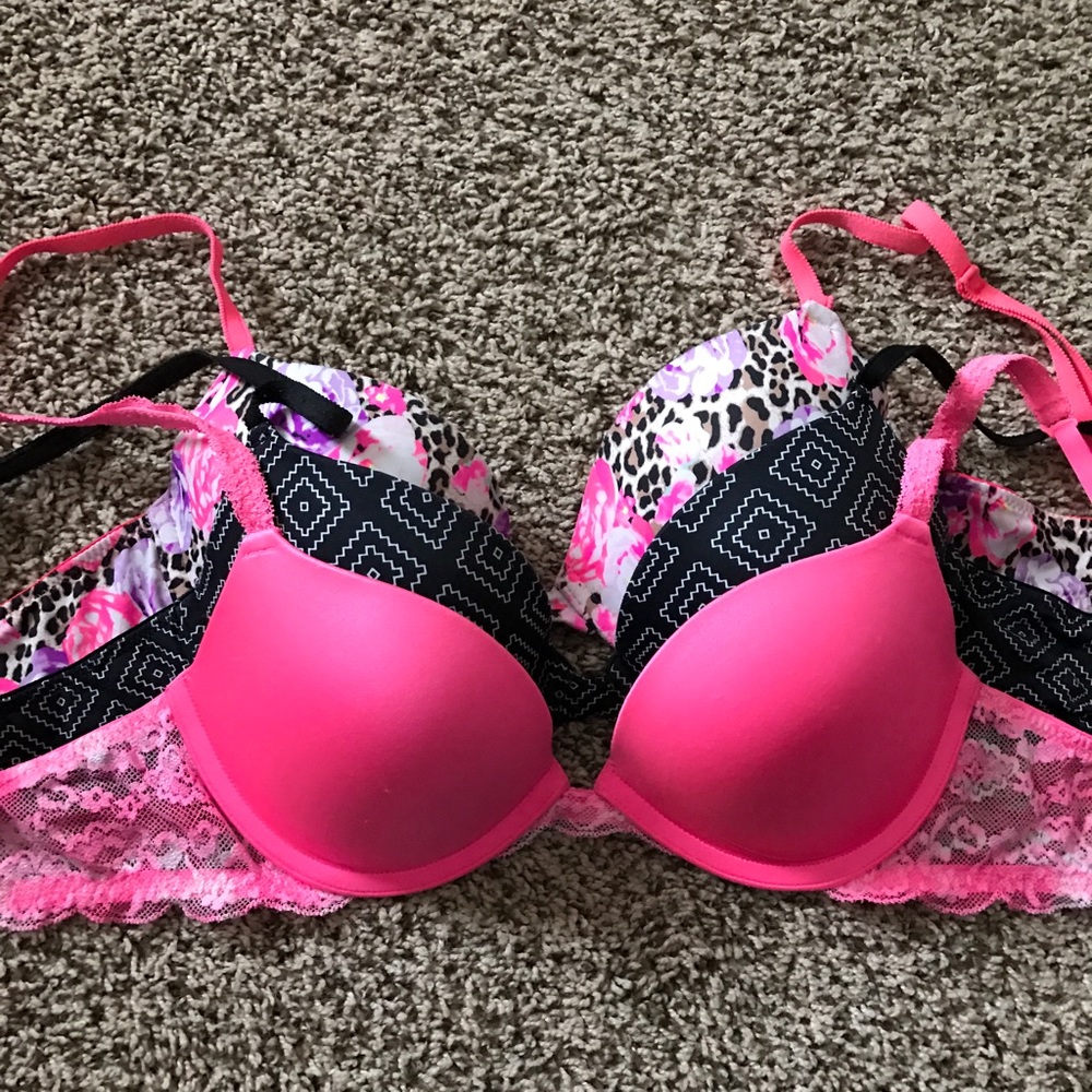 3 PINK Bras
