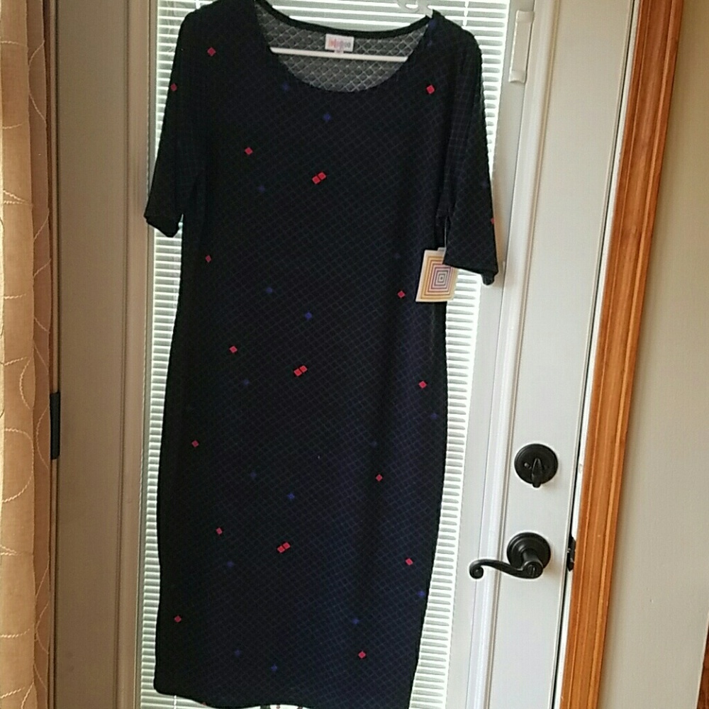 Brand new XL Julia w/ navy background and diamonds