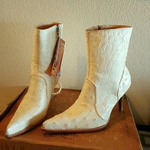 New women's leather heeled boots