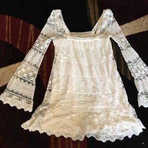 Vintage dress super cute!