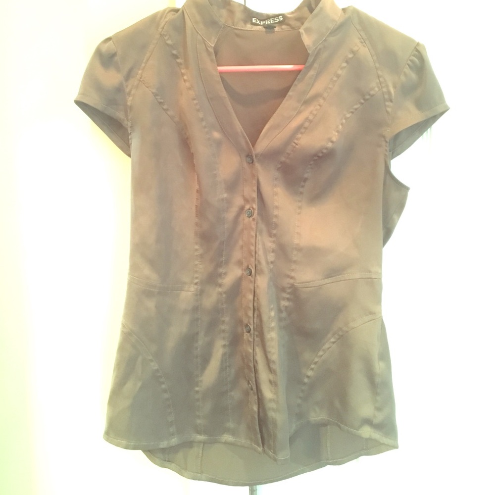 Hunter green short sleeve blouse