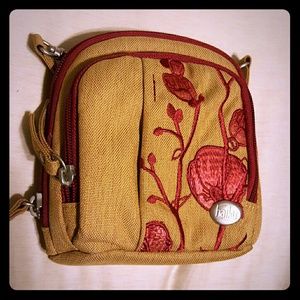 Haiku Crossbody Pouch in Canyon NWOT