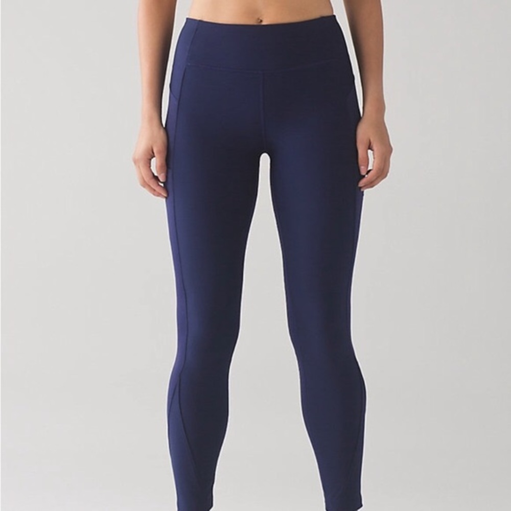 Lululemon sleet sprinter tight in hero blue