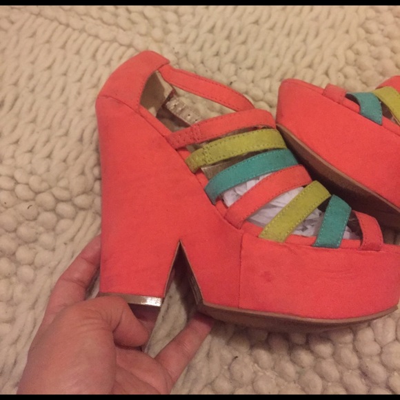 Qupid Shoes Qupid Platform Sandals Poshmark