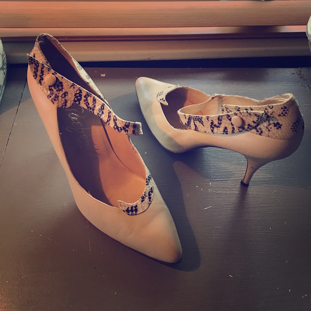 Cream And Snake Skin Leather 4 Inch Pumps Gem