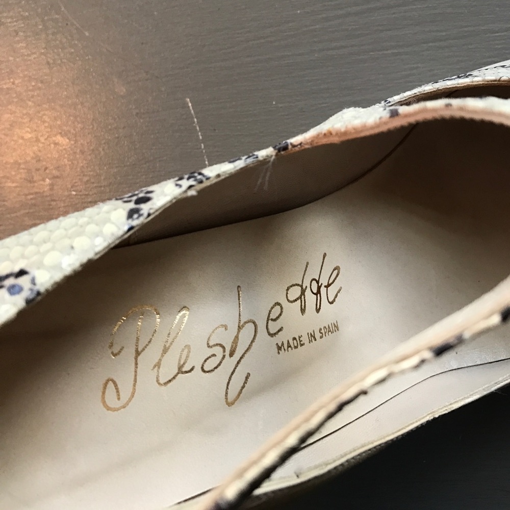 Cream And Snake Skin Leather 4 Inch Pumps Gem