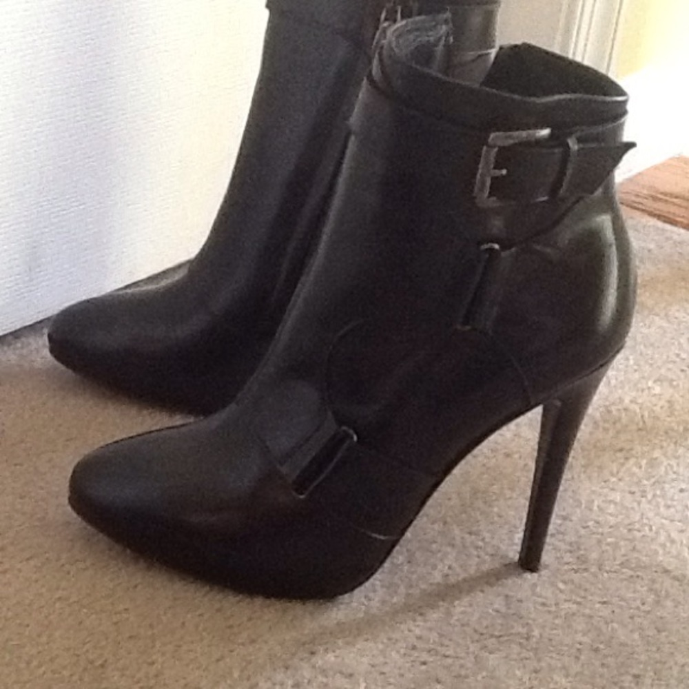 New made in Italy Flávio castelani booties