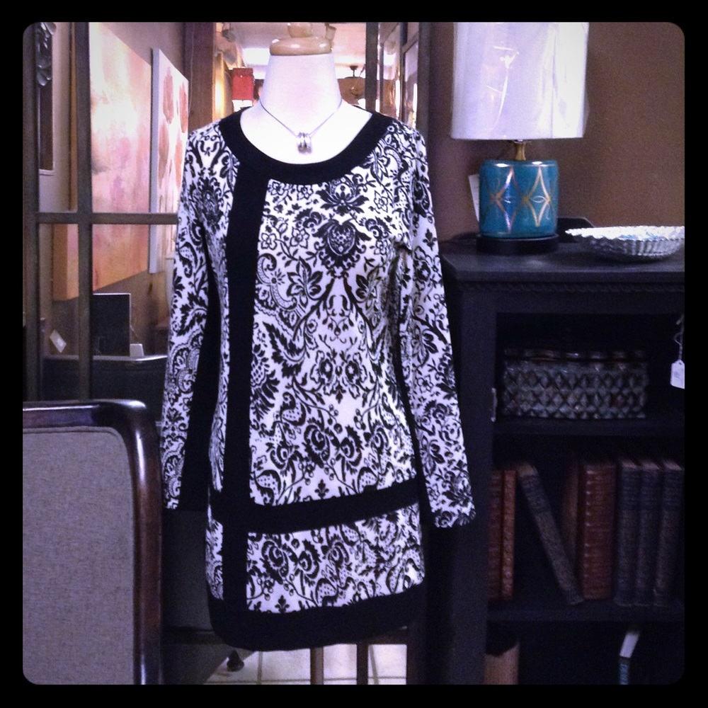 Black and white damask dress/tunic.