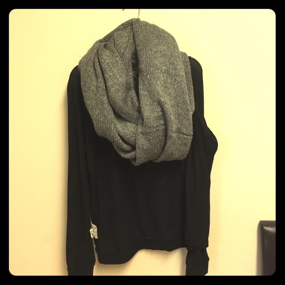 Dark grey melange infinity scarf