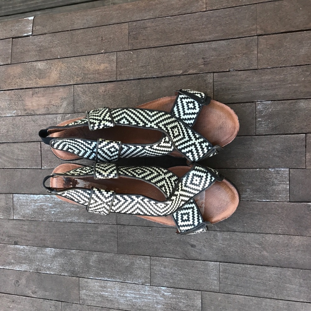 Lucky Brand platform Sandals