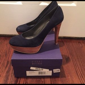 Stuart Weitzman "stilts pump" in Nice Blue Suede