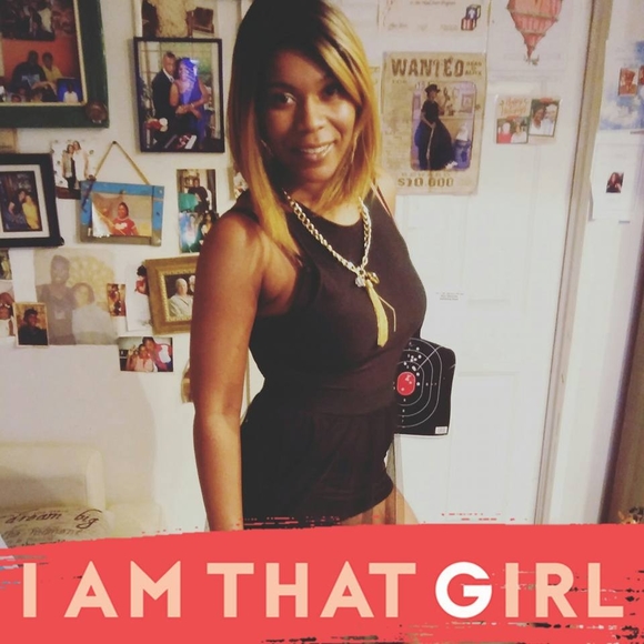 Meet your Posher, Nilsa - Picture 1 of 1