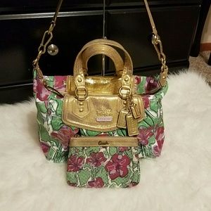 For polyamporn only!