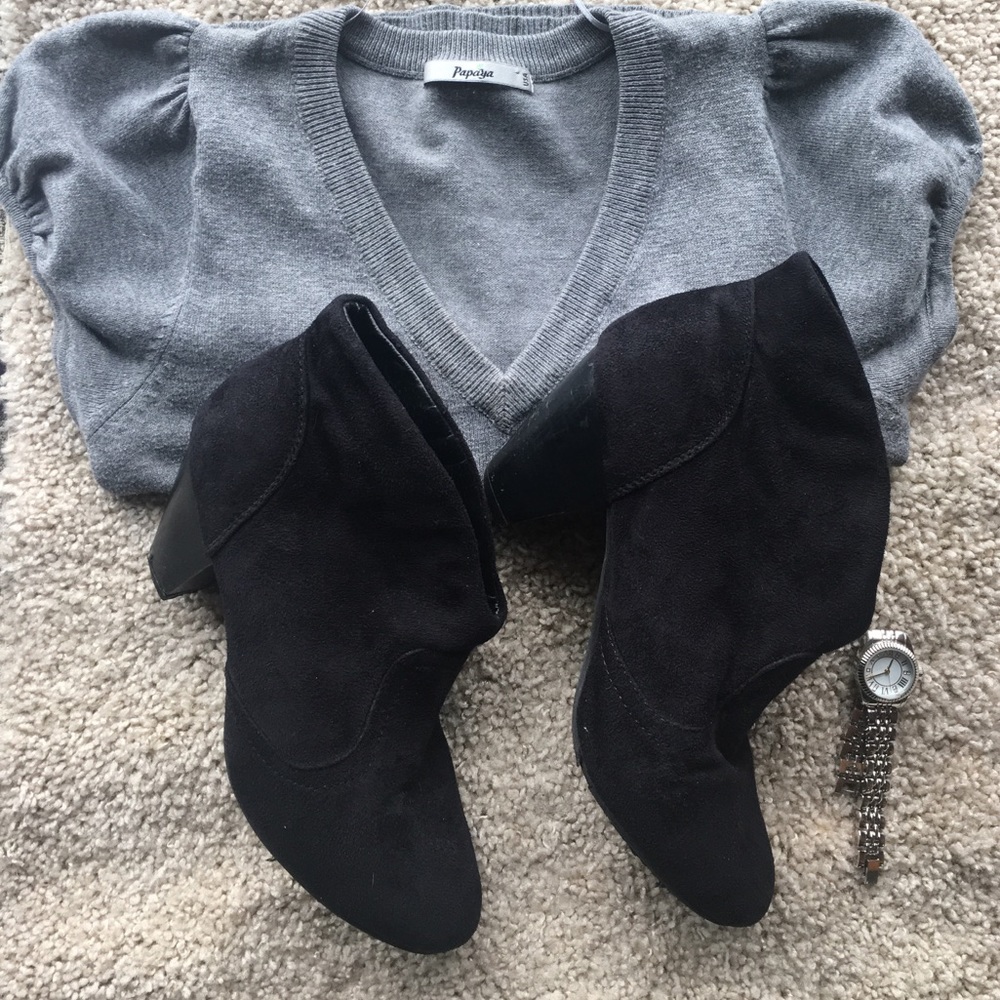 Felt Black Heeled Ankle Booties