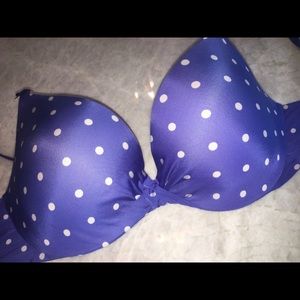 VICTORIAS SECRET BRA