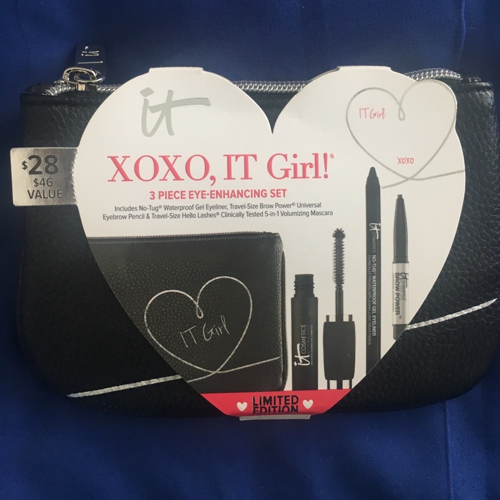 IT Cosmetics 3 piece Eye-Enhancing Set