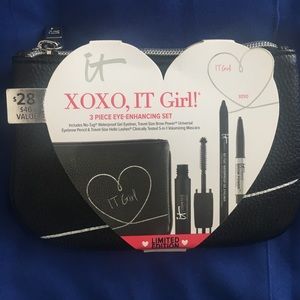 IT Cosmetics 3 piece Eye-Enhancing Set
