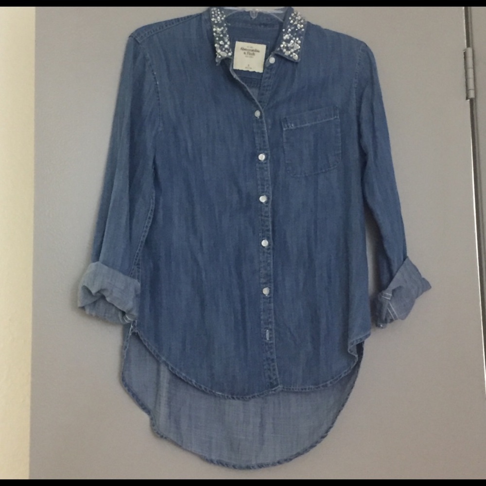 Chambray Shirt- medium wash