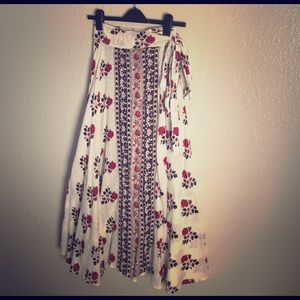 Two-fold wrap skirt by Free People 🍒