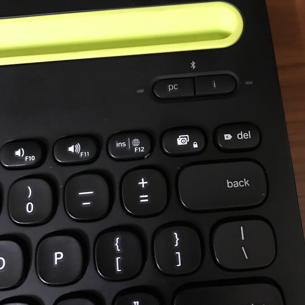 Logitech Bluetooth keyboard - Picture 4 of 4