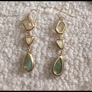 Stella & Dot Jewelry - Stella and Dot crystal drop earrings. Stella & Dot Jewelry - Stella and Dot crystal drop earrings.