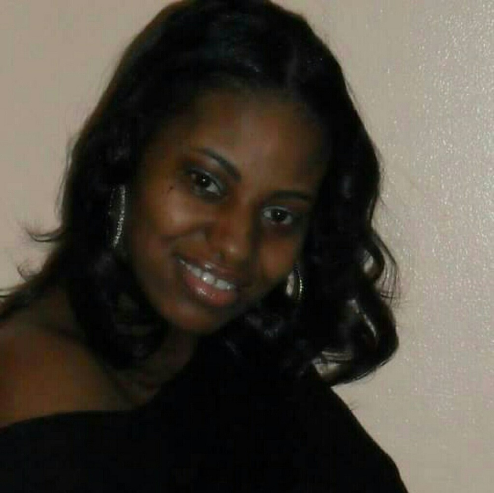 Meet your Posher, Carla