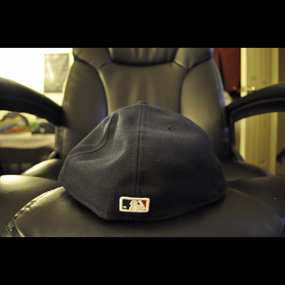 Boston Red Sox MLB 59Fifty Fitted Cap - Picture 2 of 2