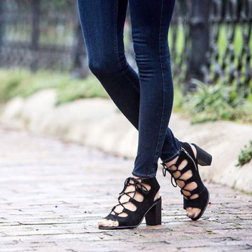 Steve Madden Nilunda Heels