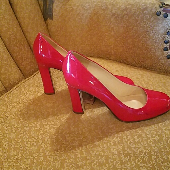 Kate Spade - Picture 3 of 5