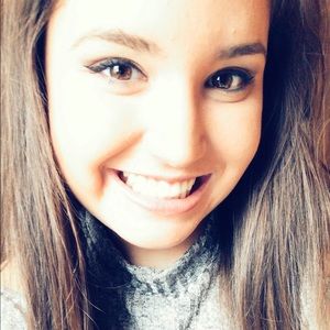 Meet your Posher, Tori