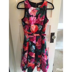 HOLIDAY SALE🎄 Belted Floral Dress