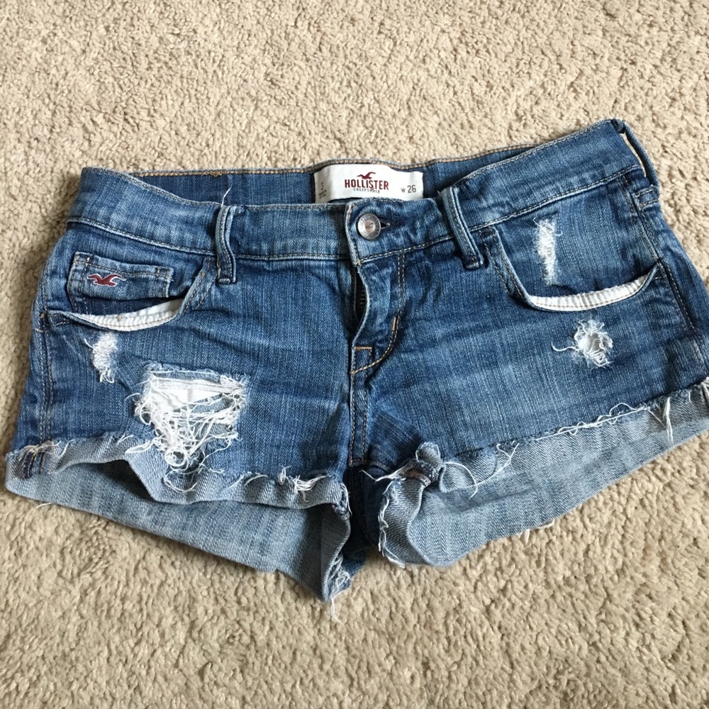HOLLISTER SHORTS