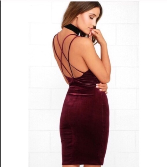 LAST 1🆕Sexy burgundy velvet dress ❤💋 - Picture 2 of 3