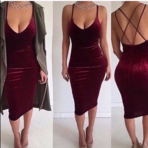 LAST 1🆕Sexy burgundy velvet dress ❤💋 - Picture 3 of 3