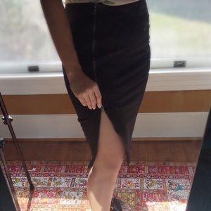 Body by Victoria Secret black pencil skirt
