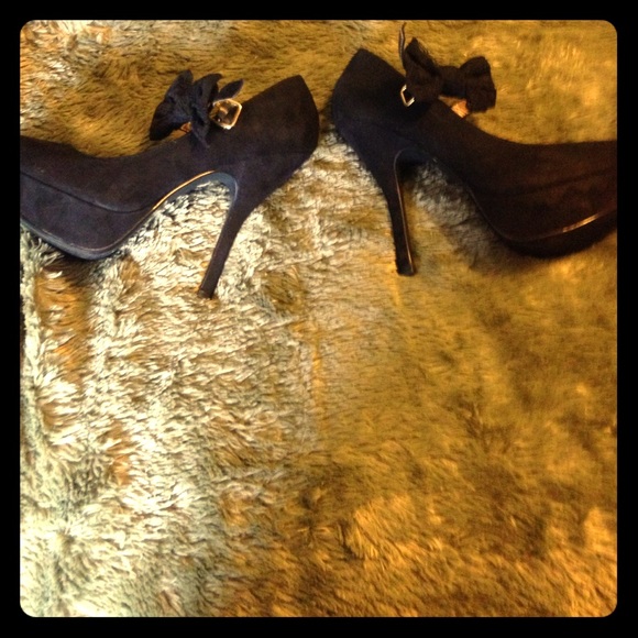 Bow high heels - Picture 3 of 6