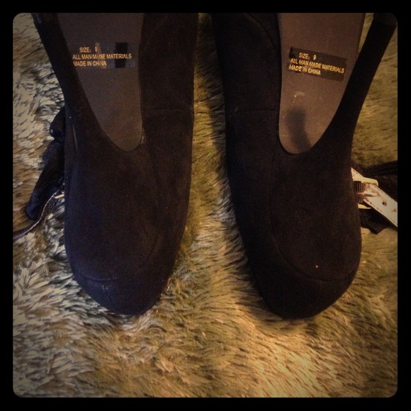 Bow high heels - Picture 5 of 6