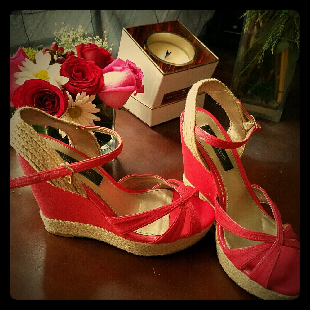 White house black market red wedges