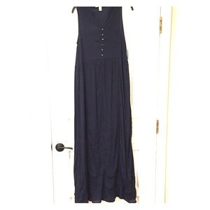 🎾 Forever21 navy maxi dress