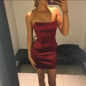 Red strapless Bebe dress