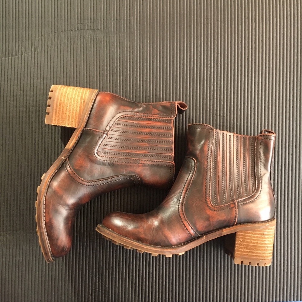 never worn heeled boots