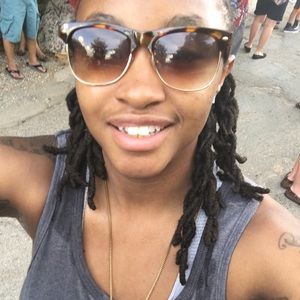 Meet your Posher, Erin