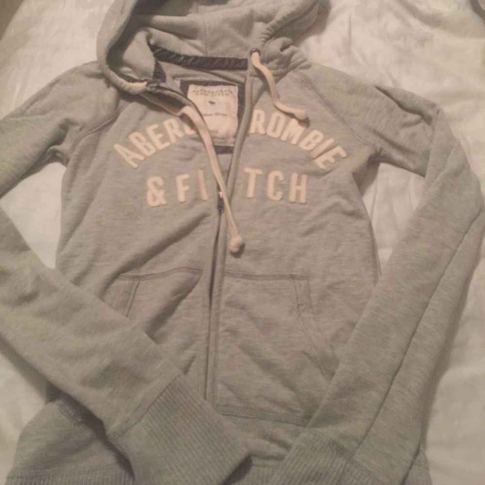 Abercrombie & Fitch Zip-up