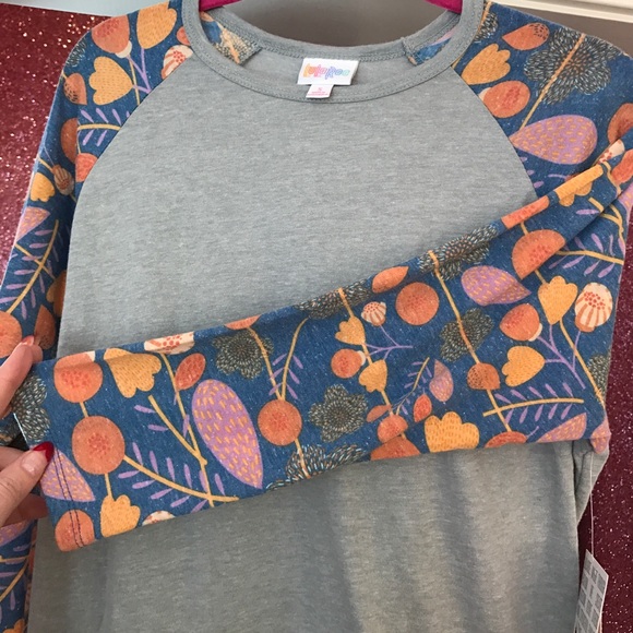 Lularoe Randy Shirt S - Picture 3 of 3
