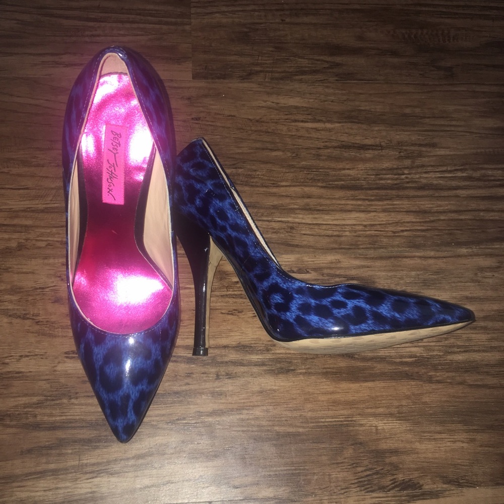 $20 Betsey Johnson Blue Cheetah Heels