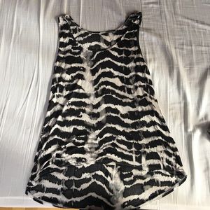 guess tie dye shirt