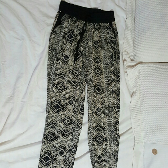 Pants - Picture 2 of 3
